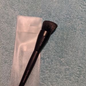 Mary Kay liquid foundation brush